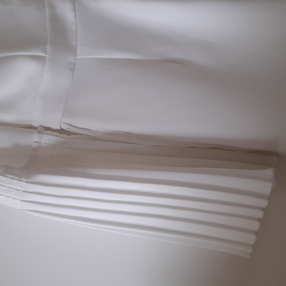 SEED HERITAGE White Pleat Detail Bell Sleeve Romper Onesie Playsuit NWT RRP$170 - Picture 9 of 9